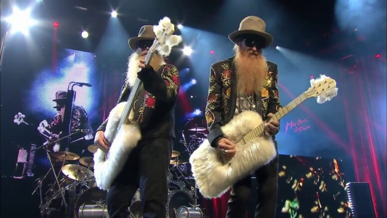 Zz Top Live Performance Of “legs” With Fuzzy Guitars