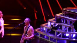 Def Leppard Live “pour Some Sugar On Me” 2017